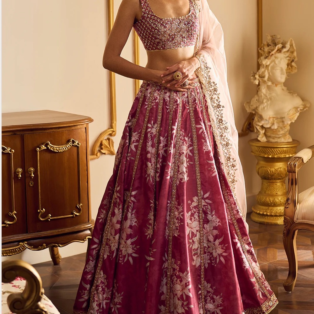 Lashkaraa Maroon Floral Printed Lehenga